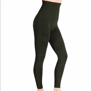 Belly Bandit Mother Tucker Compression Moto Leggings L